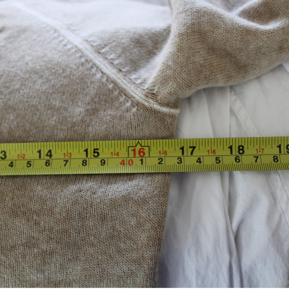 NWT Bonpoint Cashmere Boys Button Front Cardigan Sweater Tan Oat Cream 12 Year - Picture 10 of 11